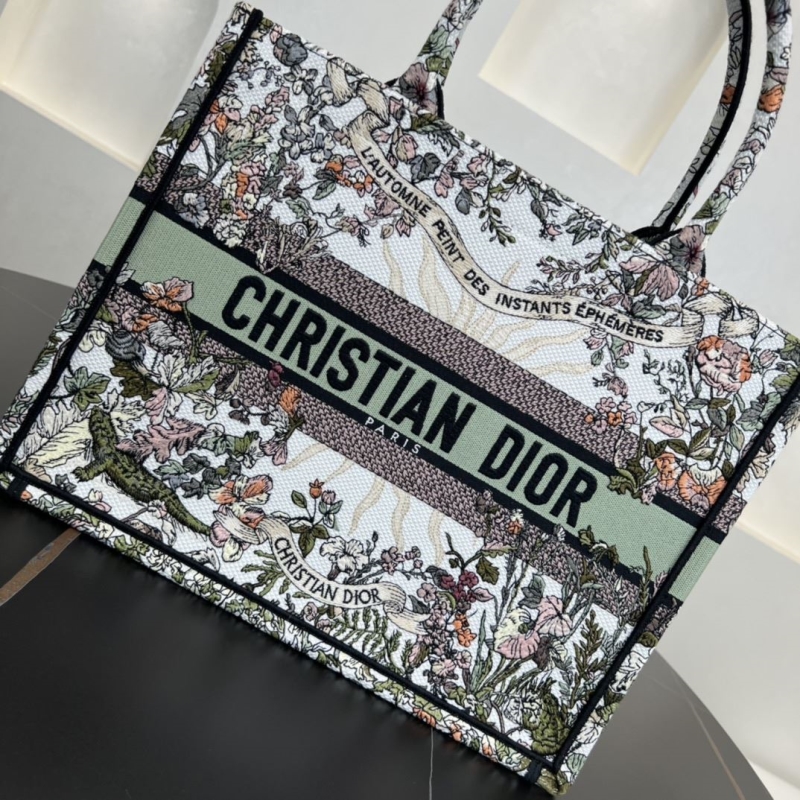 Dior Shopping Bags